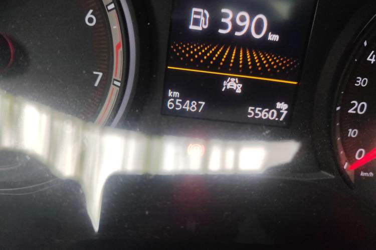 Used Volkswagen Tayron 2021 280TSI Two-Wheel Drive Luxury Smart Connectivity Version Odometer Close Up