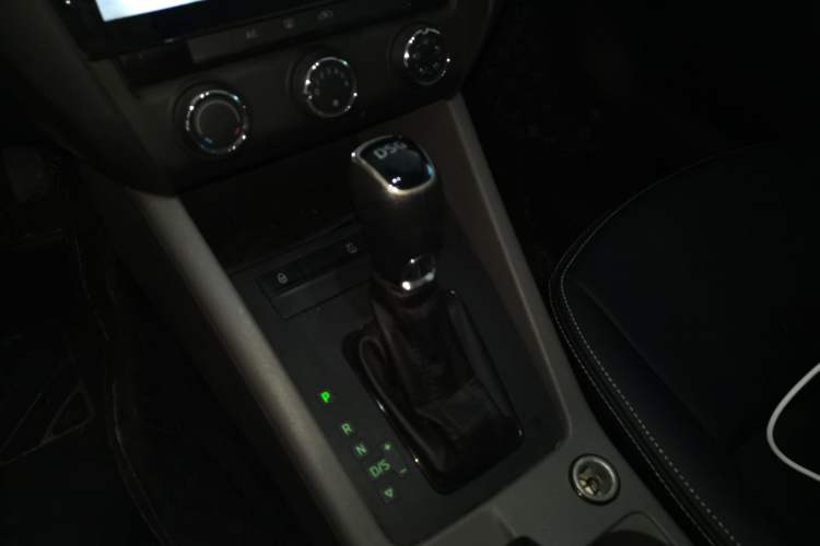 Used Skoda Octavia 2015 1.4TSI DSG Eado Edition
