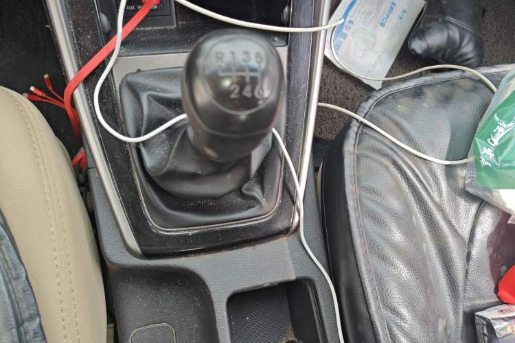 Used Hyundai Elantra (5th Generation / Langdong) 2012 1.6L Manual Leading Model