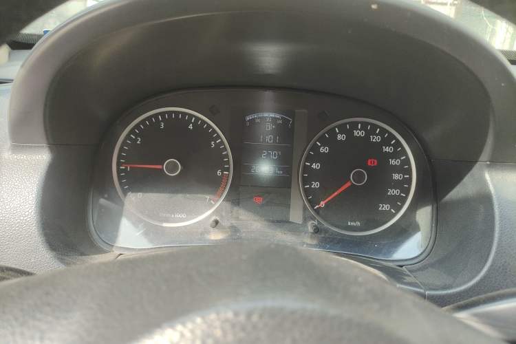 Used Volkswagen Lavida 2011 1.6L Manual Joy Version Instrument Cluster