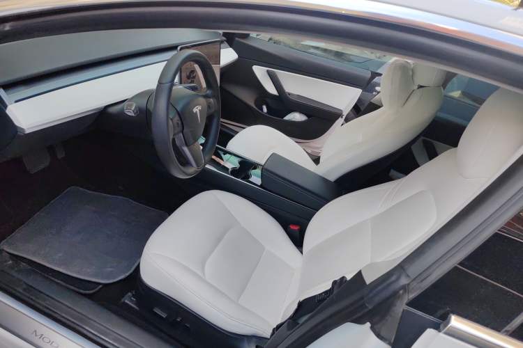 Used Tesla Model 3 2020 Revised Version Standard Range Rear-Wheel Drive – Upgraded Edition