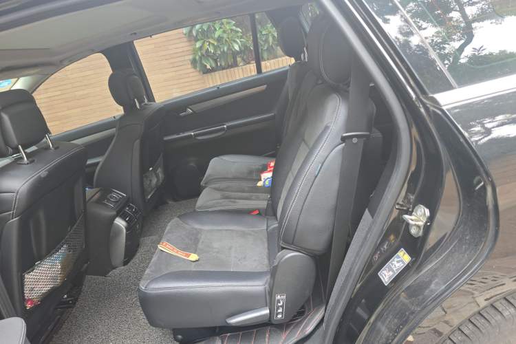 Used Mercedes-Benz R-Class 2014 R 320 4MATIC Business Model