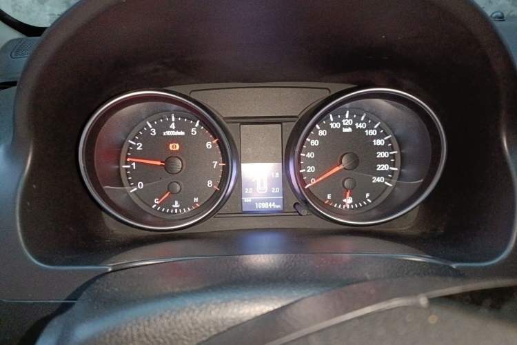 Used Haval H6 2016 Upgraded Model 1.5T Manual Two-Wheel Drive Elite Version
