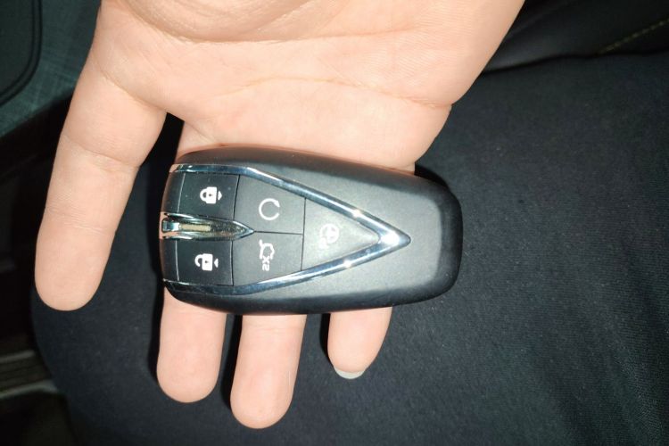 Used Changan UNI-T 2022 1.5T Sport Edition Flagship Version
