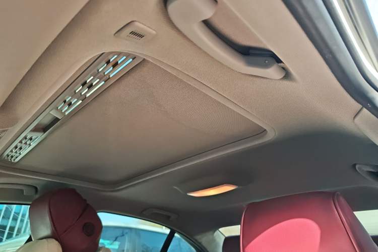 Used BMW 3 Series 2015 316i Sport Design Package
