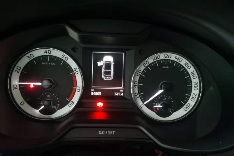 Used Skoda Octavia 2019 TSI230 DSG SmartDrive Luxury Edition China VI Instrument Cluster
