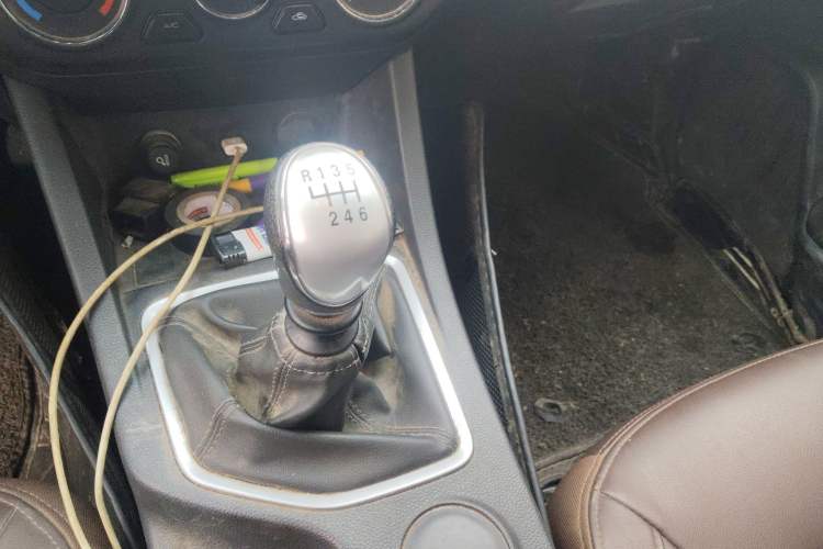 Used Great Wall Wingle 7 2019 2.0T Diesel Two-Wheel Drive Elite Version China VI Standard Big Double Cabin GW4D20M