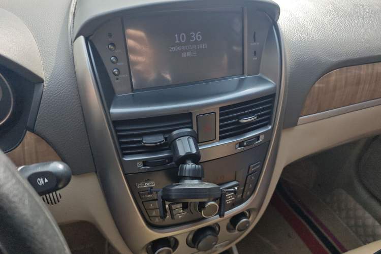 Used Buick Excelle 2015 1.5L Automatic Classic Model
