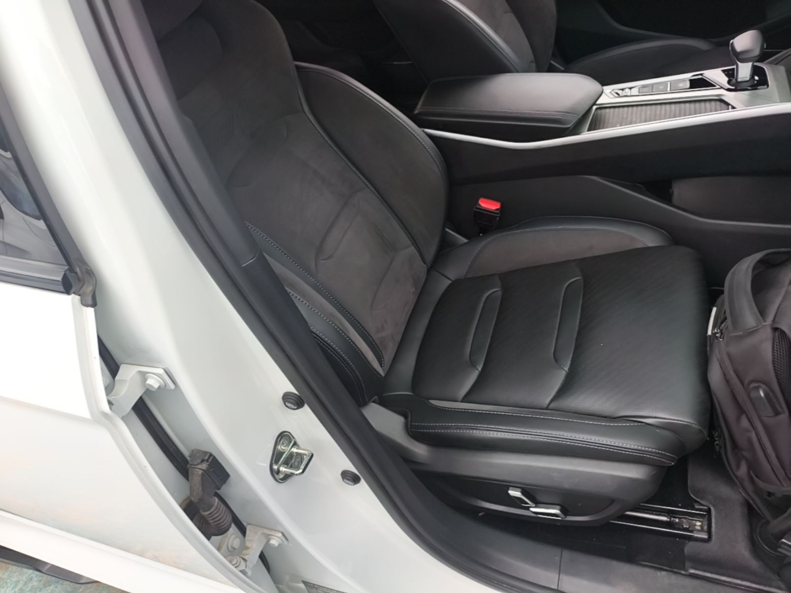 Geely Auto Preface 2024 2.0TD Xiaohan Edition — снимка 19