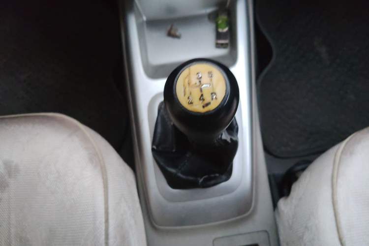 Used Changan Alsvin V3 2012 1.3L Manual Comfort Version China IV Standard