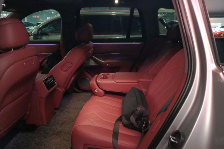 Used Hima AITO M8 2025 Extended-Range Max+ Version 53.4 kWh 5-Seater Edition