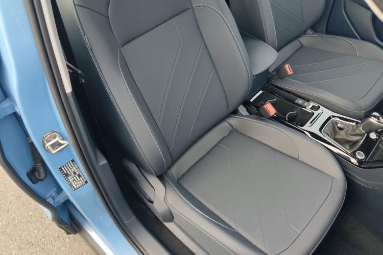 Used Volkswagen Tharu 2025 NewRui 300TSI Prestige Edition