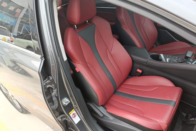 Used Changan Eado 2021 PLUS Blue Whale NE 1.4T GDI DCT Prestige Model
