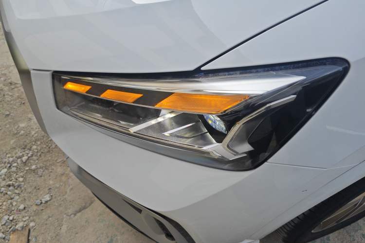 Used Audi Q2L 2022 35 TFSI Fashion Dynamic Model Left Front Headlight