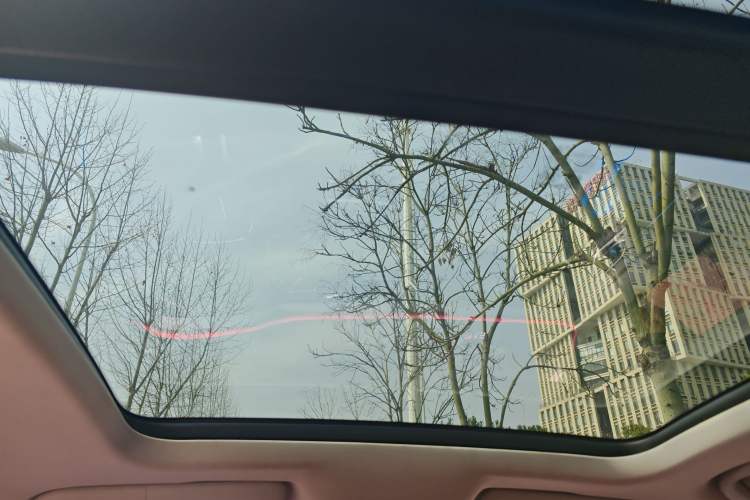 Used Roewe RX3 2020 1.6L CVT 4G Connected Ultra-Cool Flagship Edition Headliner