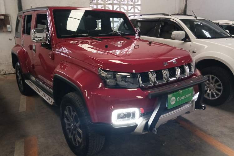 Used BAIC Off-Road BJ40 2019 2.3T Automatic Four-Wheel Drive Urban Hunter Edition Premium Model China VI Emission Standard