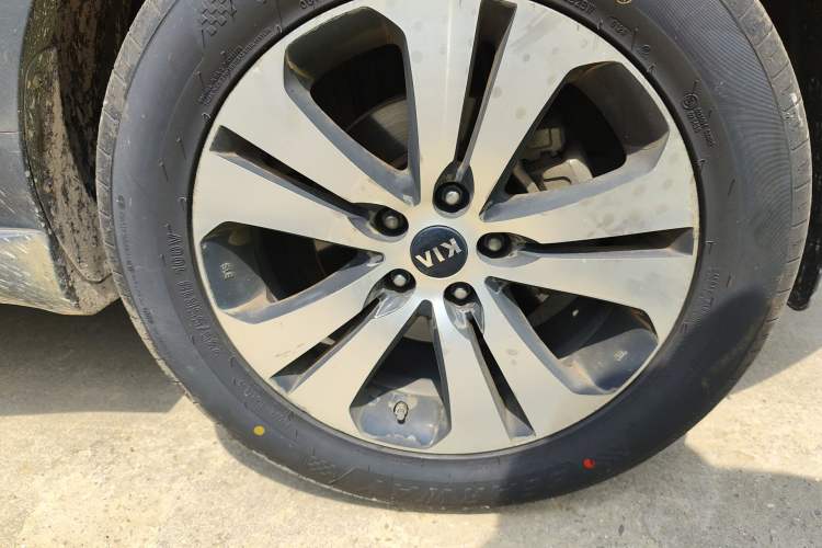 Used Kia Sportage R 2012 2.0L Automatic Two-Wheel Drive NAVI
