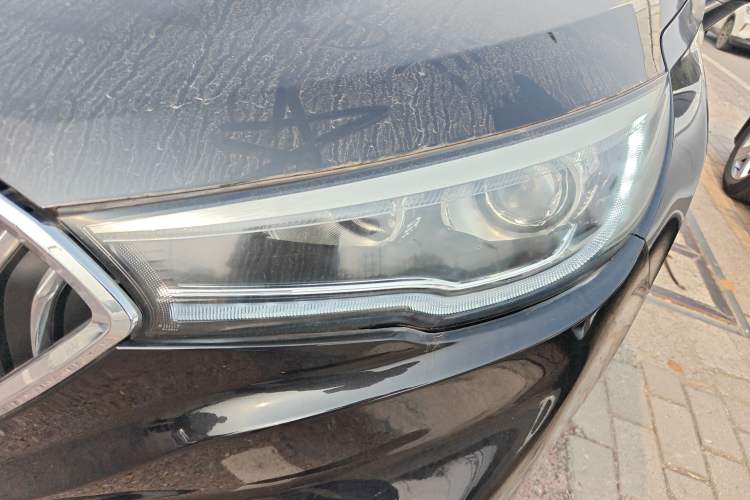 Used Hongqi H5 2020 1.8T Automatic ZhiLian QiYun Edition
