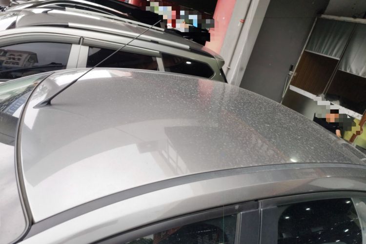 Used Ford Focus 2013 Sedan Classic 1.8L Manual Base Model Roof