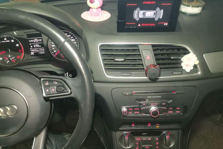 Used Audi Q3 2017 35 TFSI Fashion Model
