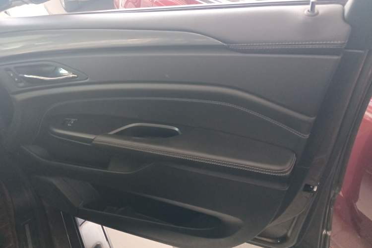 Used Cadillac SRX 2015 3.0L Comfort Version