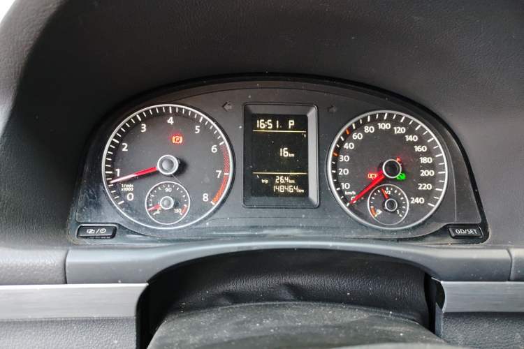 Used Volkswagen Touran 2015 1.4T DSG Comfort Edition 5 Seats
