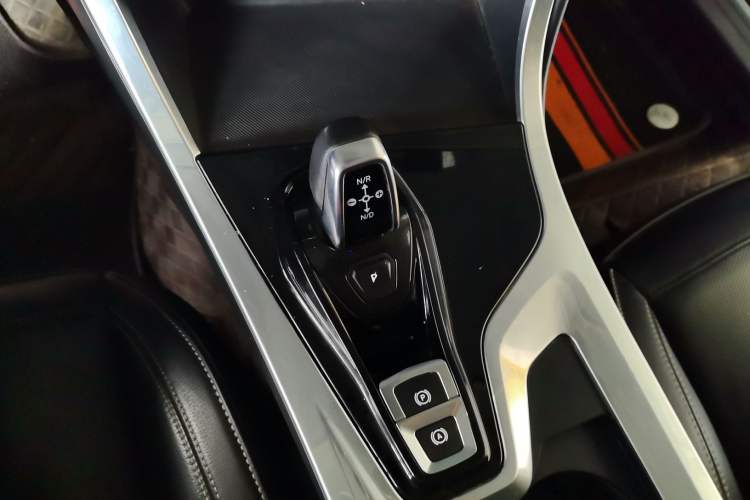 Used Lynk & Co 01 2017 2.0T Two-Wheel Drive Pro Edition
