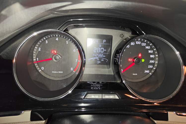 Used Volkswagen Bora 2014 1.6L Automatic Comfort Model