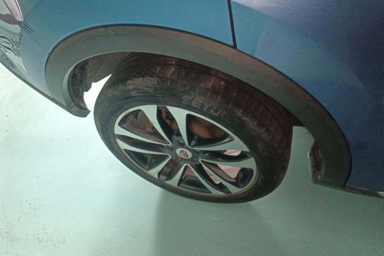 Used Roewe RX3 2018 1.6L Manual Internet Smart Edition
