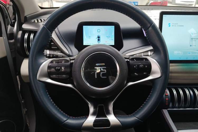 Used BYD Yuan PLUS 2022 430 km Luxury Version Steering Wheel