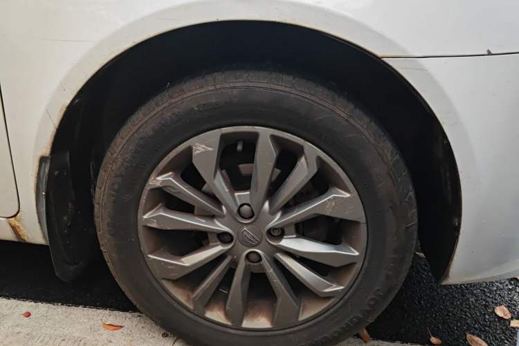 Used Geely Auto Vision 2016 1.5L Manual Happiness Edition
