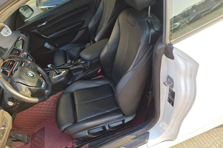 Used BMW 2 Series 2018 220i Convertible Coupe Sports Design Package Left Front Seat