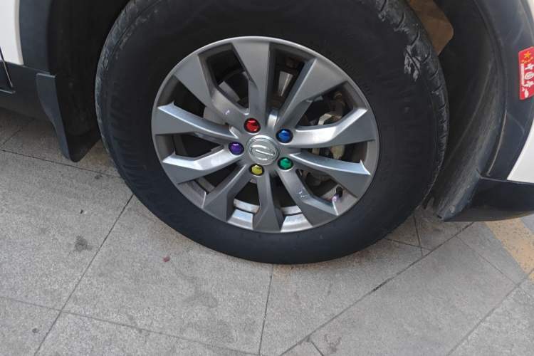 Used GAC Trumpchi GS3 2019 150N Manual Comfort Edition Right Front Wheel Hub