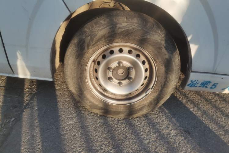 Used Foton Scenic G7 2021 2.4L Gasoline Commercial Version Long Wheelbase High-Roof 5-Seater Van 4K22D4M
