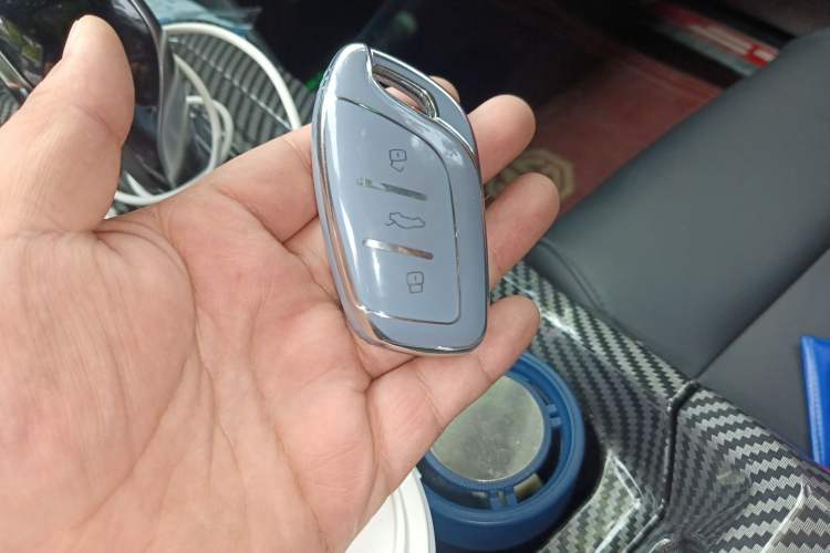 Used MG 5 2021 300TGI DCT Elegant Luxury Edition Vehicle Key