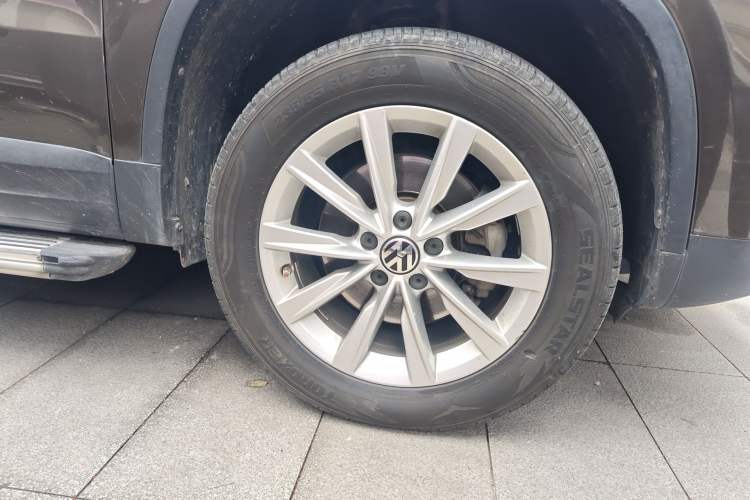 Used Volkswagen Tiguan 2015 1.8TSI Automatic Two-Wheel Drive Comfort Edition