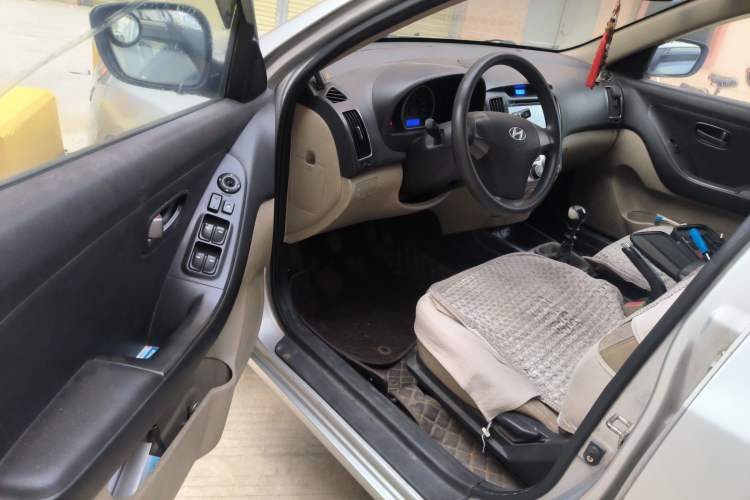 Used Hyundai Celesta 2011 1.6L Manual Comfort Edition
