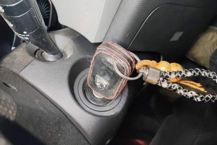 Used Baojun 510 2019 1.5L Manual Jingxiang Model 73kW China VI Emission Standard Vehicle Key