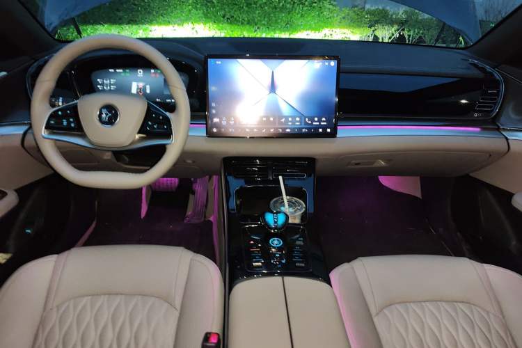 Used BYD Han 2025 DM-i Smart Drive 125KM Elite Model