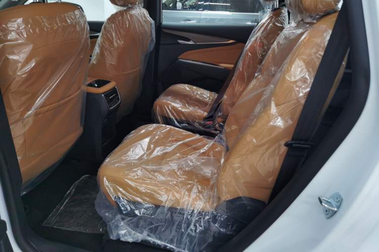 Used SAIC MAXUS G50 PHEV 2025 Leading Edition
