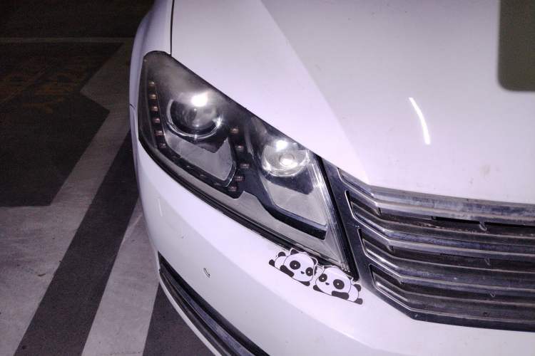 Used Volkswagen Magotan 2013 1.8TSI Luxury Model
