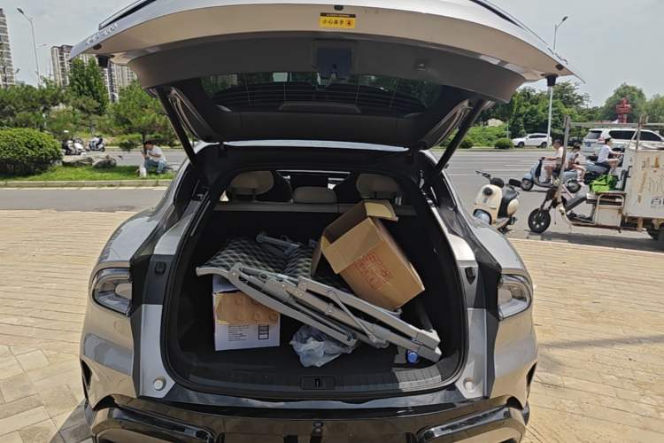 Used Xiaomi Auto YU7 2025 Ultra-Long Range Rear-Wheel Drive Version