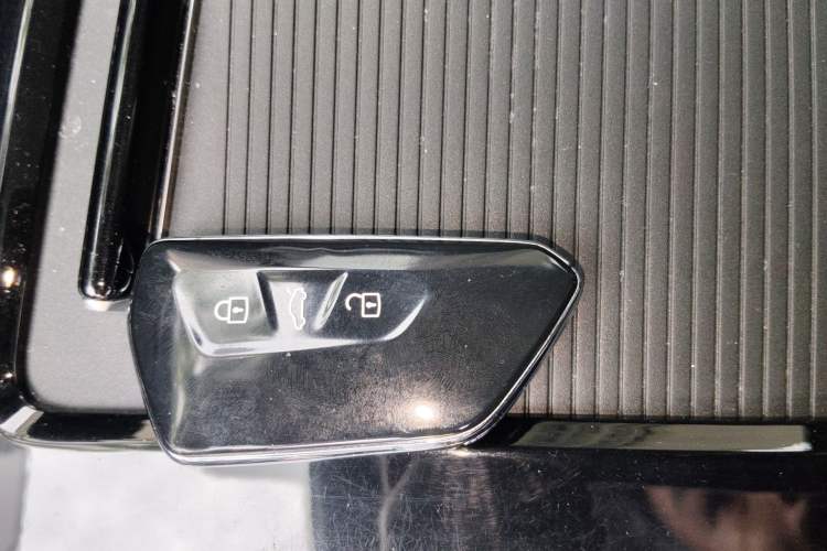 Used Volkswagen Teramont X 2022 380TSI Four-Wheel Drive Prestige Luxury Edition
