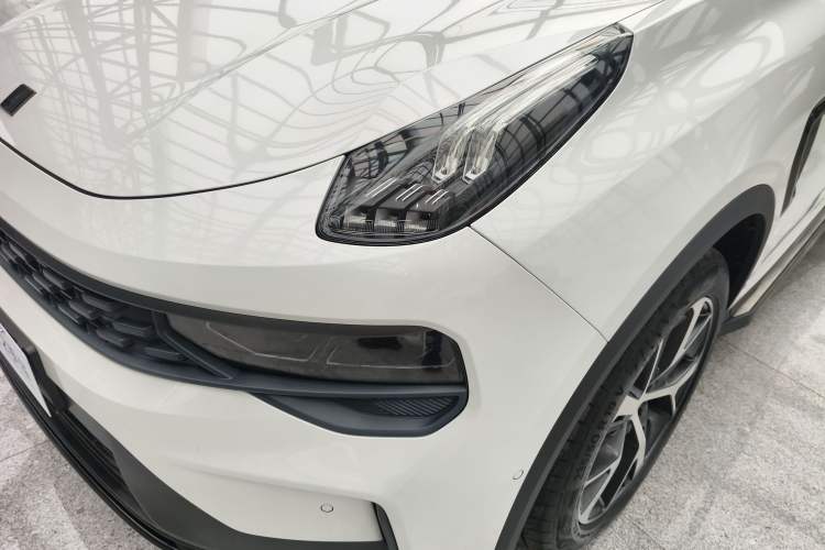 Used Lynk & Co 01 2021 2.0TD Four-Wheel Drive Hype-Halo Left Front Headlight