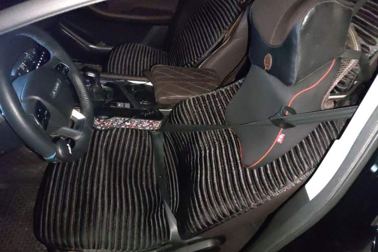 Used JETOUR X90 PLUS 2022 1.5T Manual Bieyuan 7-Seater
