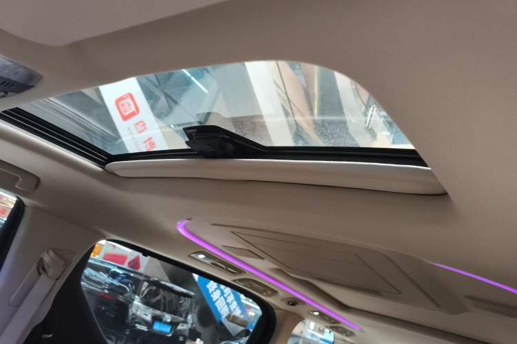 Used Toyota Alphard 2020 Dual-Engine 2.5L Luxury Edition Headliner