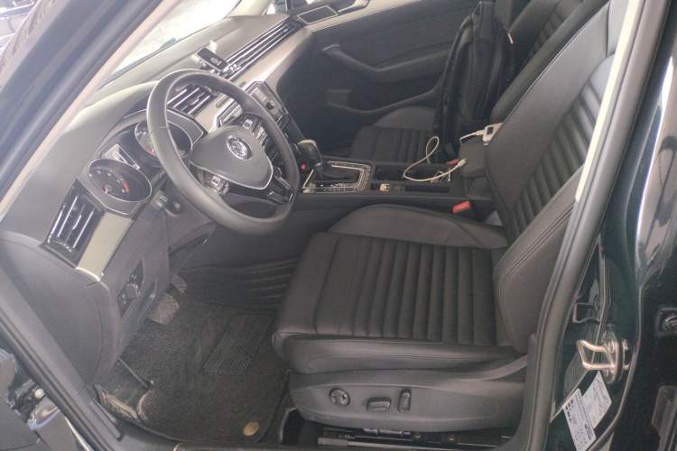 Used Volkswagen Magotan 2018 330TSI DSG Advanced Model Left Front Seat