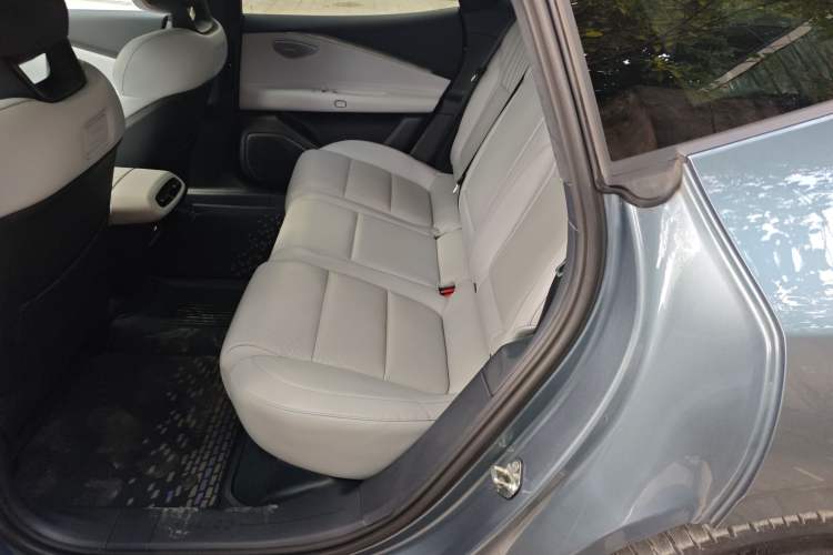 Used Lynk & Co Z10 2025 95 kWh 702 km All-Wheel Drive Intelligent Driving Ultra
