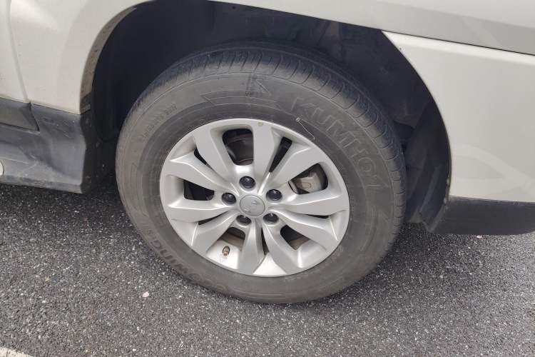 Used Kia Sportage 2013 2.0L Manual Two-Wheel Drive GL Trim
