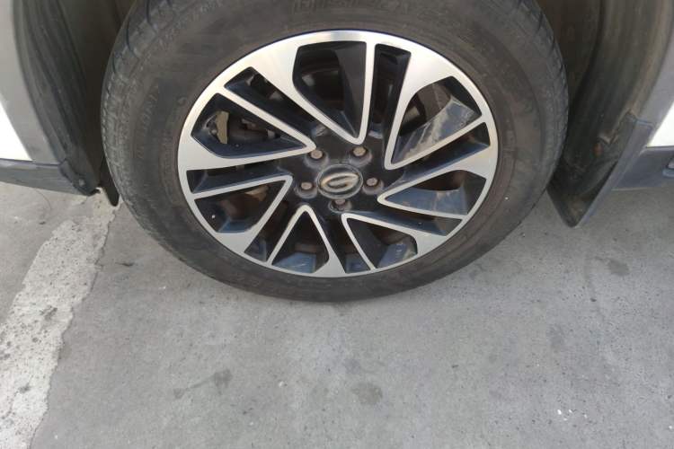 Used GAC Trumpchi GS4 2017 235T Automatic Two-Wheel Drive Elite Edition Exterior 4